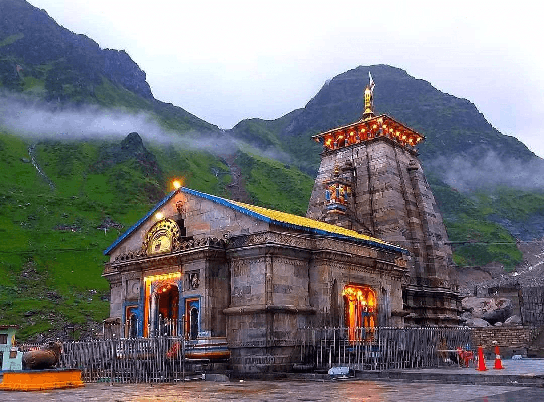 Kedarkantha Trek – 5 Days / 4 Nights