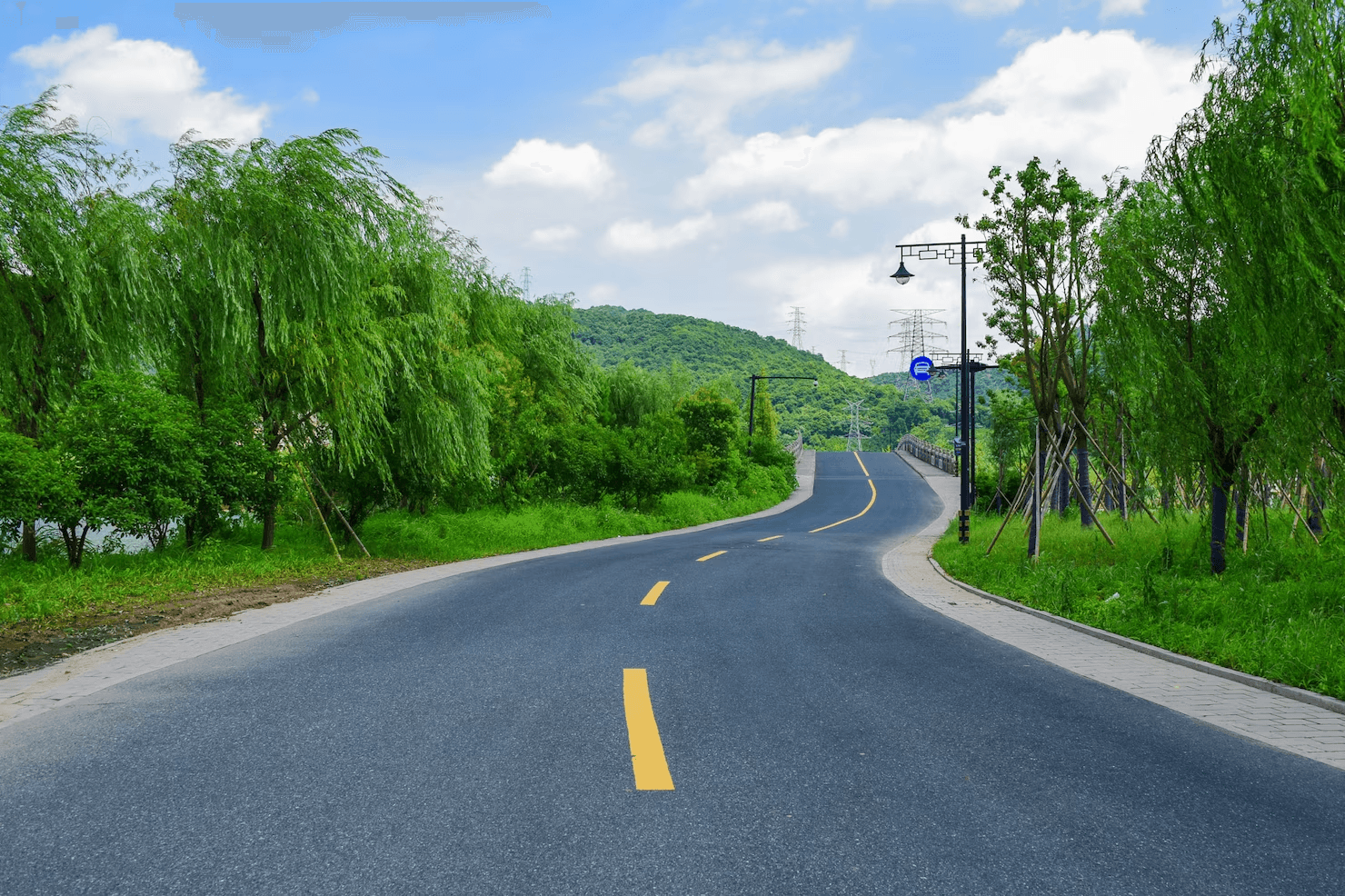 Narkanda to Chandigarh Toyota Itios Taxi Service | Book Now - Main Image