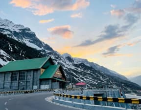Chanshal Dodra Kwar 3 Nights 4 Days Adventure Tour Package