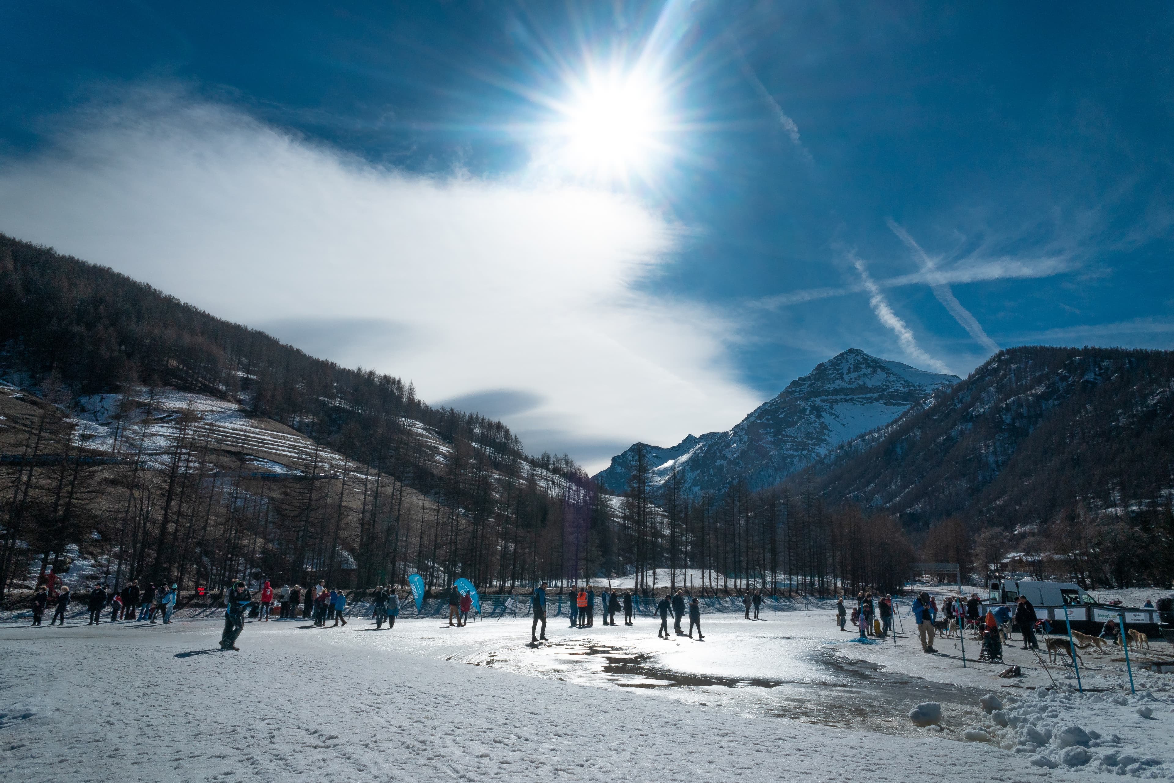 Manali Volvo Bus Tour – Scenic Himachal Journey - Third Image