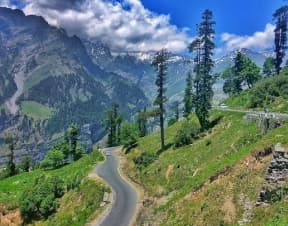 Himachal Full Taxi Tour – Best Travel Experience