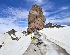 Shrikhand Mahadev Trek 68 KM (5227 M) – May to September